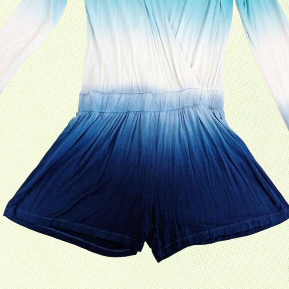 Young Fabulous & Broke Romper S Howell Blue Ombre Surplice V-Neck beachy coastal - Picture 2 of 5